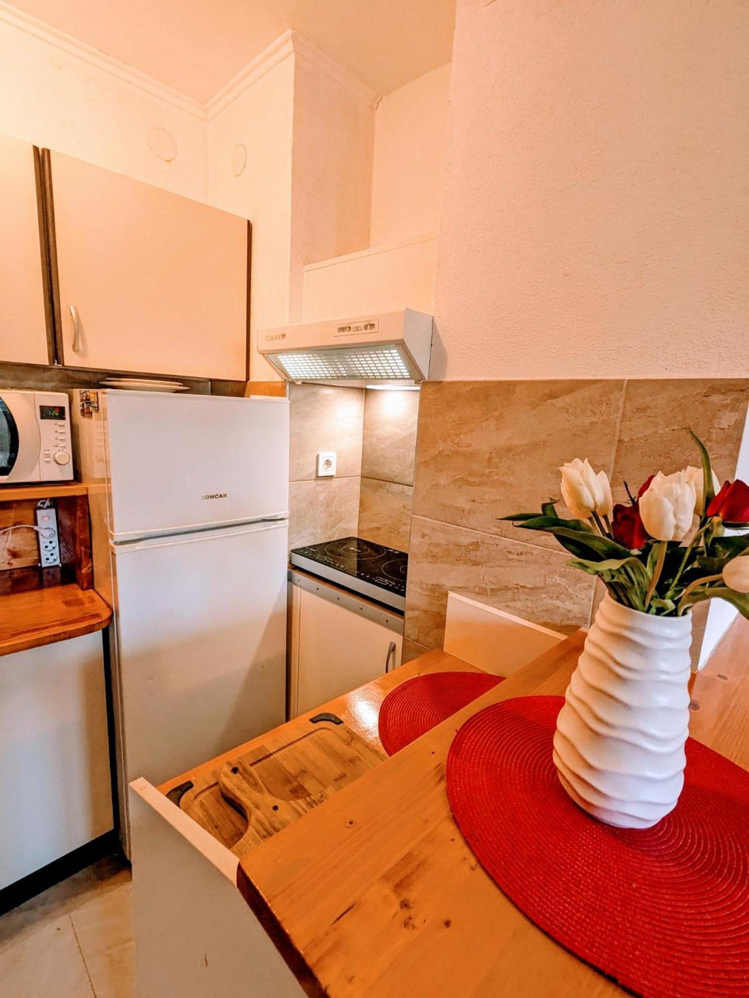 DeMass Apartment - Cozy, Free Parking&WiFi Dubrownik Zewnętrze zdjęcie